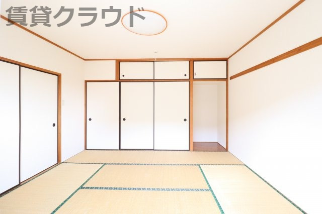 ライトコート斉藤Ⅱの和室|明るい和室です