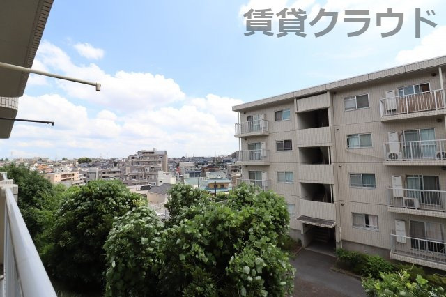 ライトコート斉藤Ⅱの展望|前の建物との間隔も遠いので目線も気になりません！