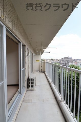 ライトコート斉藤Ⅱのバルコニー|バルコニーがあります