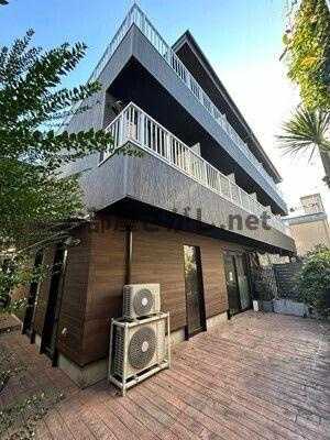 ウィンコーポ池袋【ネット無料の築浅デザイナーズ／12月上旬入居可】