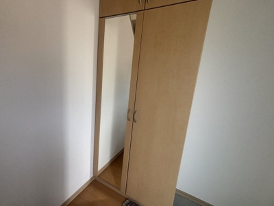 【内装】 | T-CUBE | 内装は落ち着いています