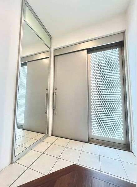 殿町１丁目戸建の玄関