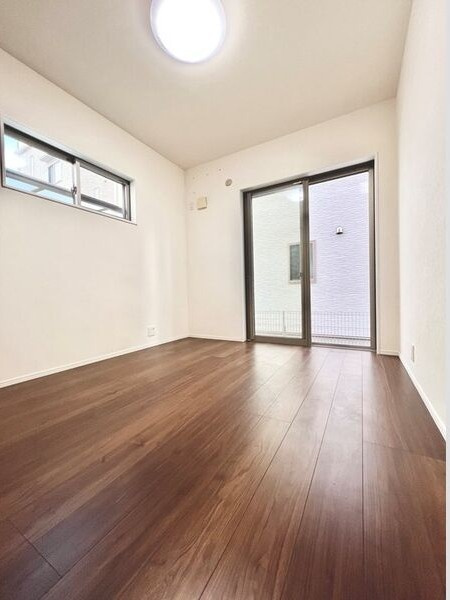 殿町１丁目戸建の寝室