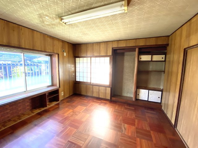 八街市八街ほ中古戸建の洋室