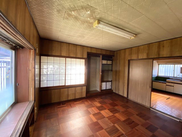 八街市八街ほ中古戸建の洋室