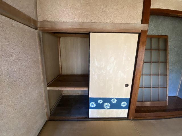 八街市八街ほ中古戸建の収納