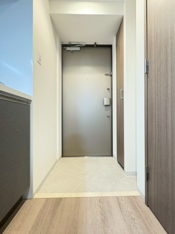 SOLASIA residence 千里丘の玄関