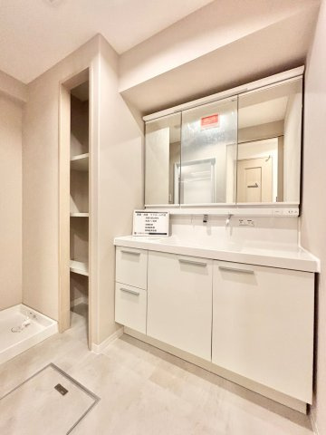 サンパーク鶴舞公園南の独立洗面台