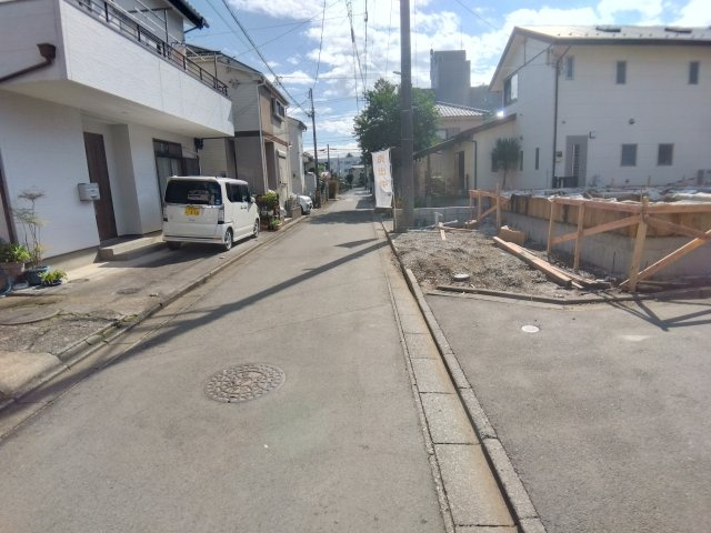 新築/ふじみ野市新田第4　全２棟の前面道路含む現地写真
