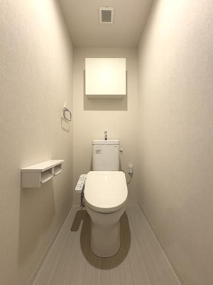 【トイレ】 | シュタット練馬春日町 | 温水洗浄便座付きのトイレです