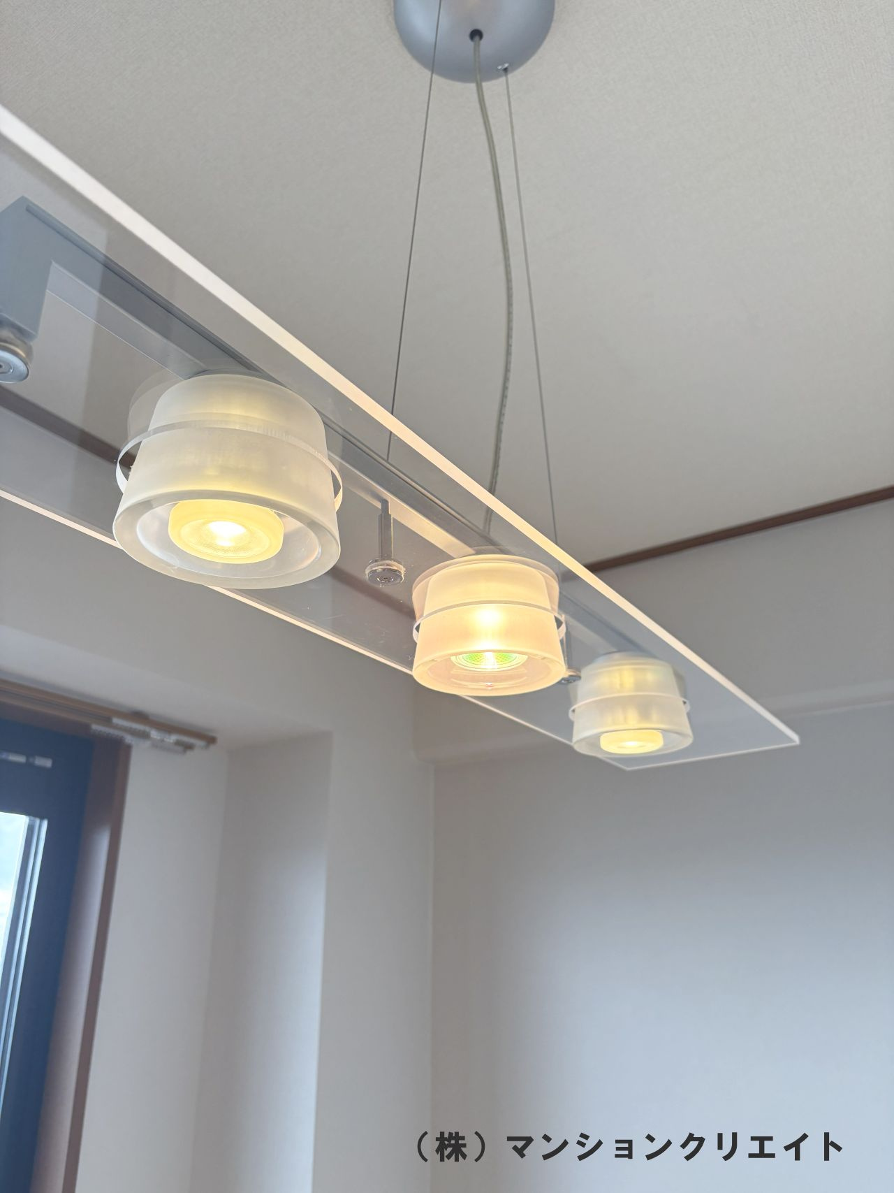 グランドール福井二の宮の居間・リビング|ダイニング上部の照明