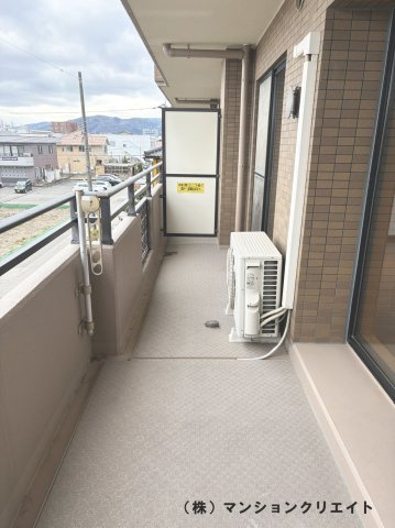 グランドール福井二の宮のバルコニー