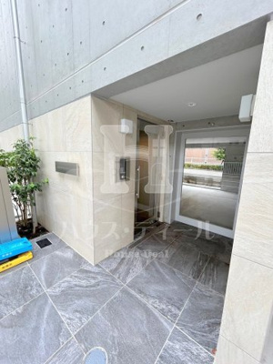 【エントランス】 | ルーデンス本蓮沼Ⅱ | 落ち着いたエントランスです