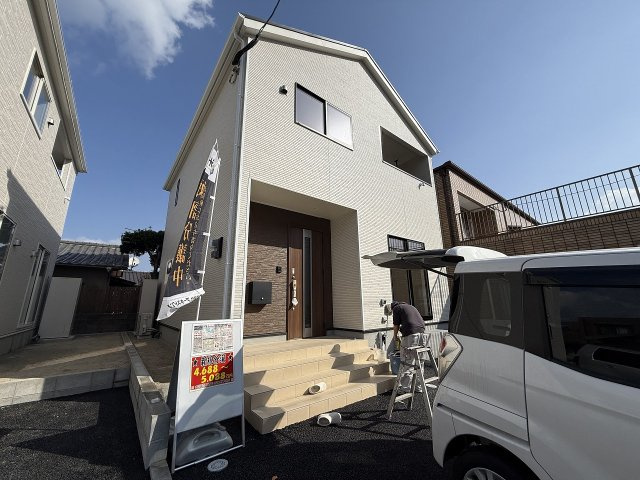 今宿１丁目　新築戸建　２棟の外観