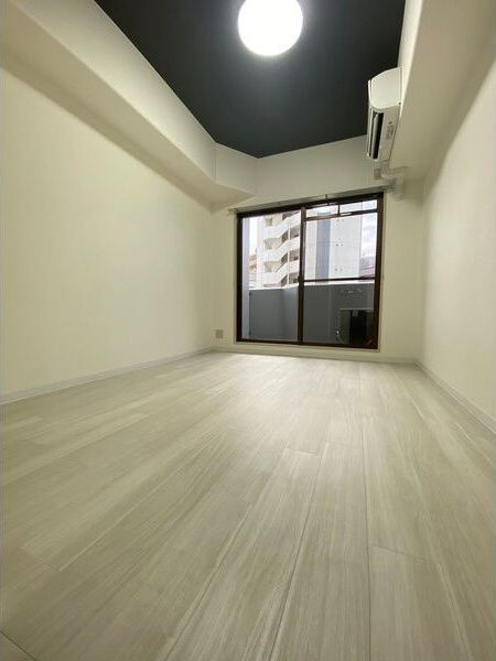 JMRレジデンス新大阪の洋室