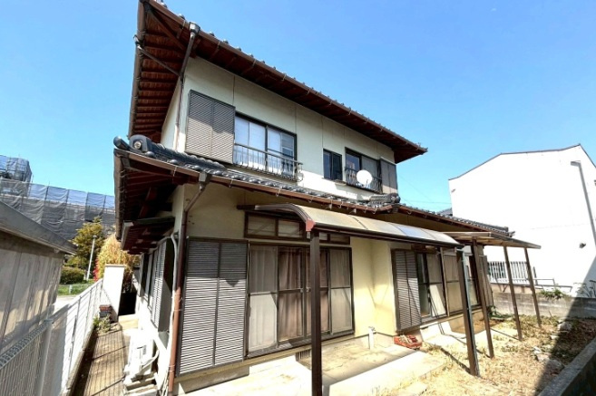 中古戸建　西区拾六町５丁目　の外観