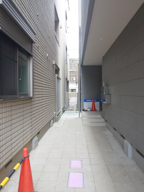 イーリス十条のエントランス