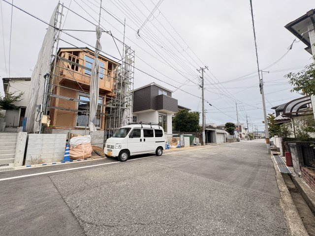 明石市太寺天王町新築戸建１号棟の前面道路含む現地写真|2025年10月12日撮影