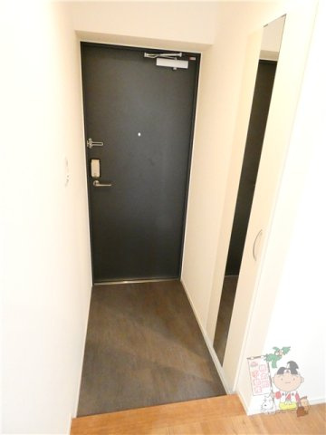 グレイス厚生町の玄関
