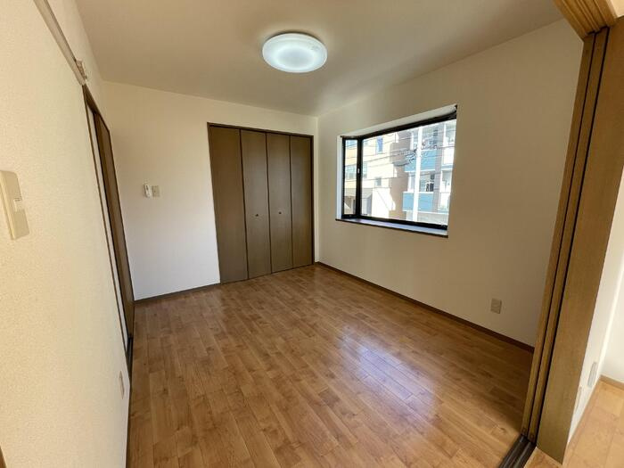 ラ・ボーテの寝室|開放的な寝室です