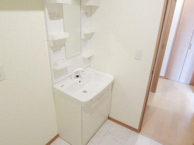 セピアA棟の独立洗面台|※イメージ別号室写真