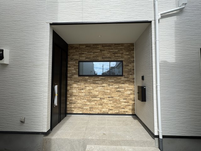 松戸市栄町２丁目新築戸建（栄町７期）のエントランス|エントランス・玄関ポーチ