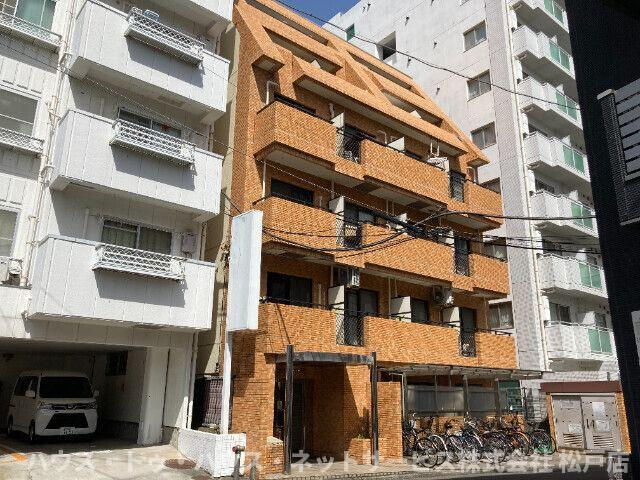 ジュネパレス新松戸第14の外観