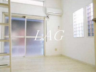 【居間・リビング】 | Ｌｉｖｅ津田沼 | 洋室のお部屋です。