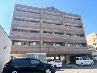 【外観】 | ＯＰＵＳ　ＯＮＥ | 外観写真（昼）