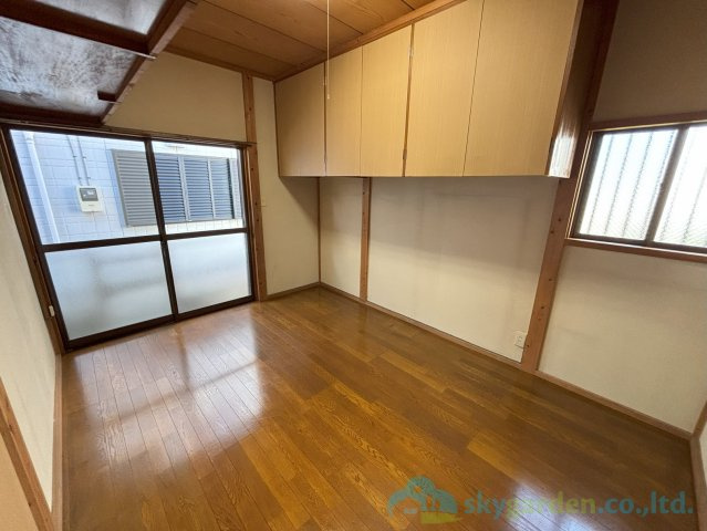 平塚市達上ヶ丘　中古戸建の子供部屋