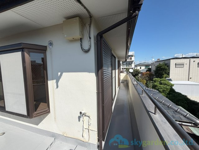 平塚市達上ヶ丘　中古戸建のバルコニー