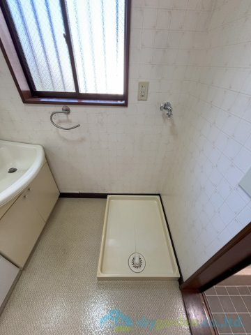 平塚市達上ヶ丘　中古戸建のランドリースペース