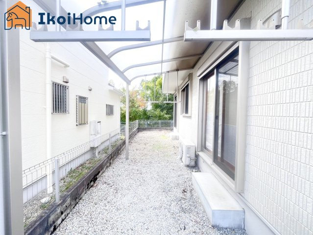 神戸市西区月が丘1丁目　中古戸建のその他|【ホームページに現地動画掲載中】●年中無休：当日予約可●1階屋根付きですので雨の日の洗濯物も安心です