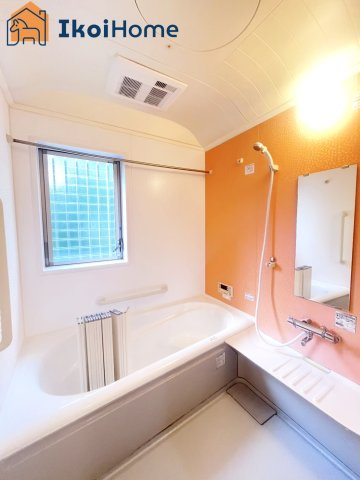 神戸市西区月が丘1丁目　中古戸建の浴室|【ホームページに現地動画掲載中】●年中無休：当日予約可●自動湯沸しなどがついたオートバス。