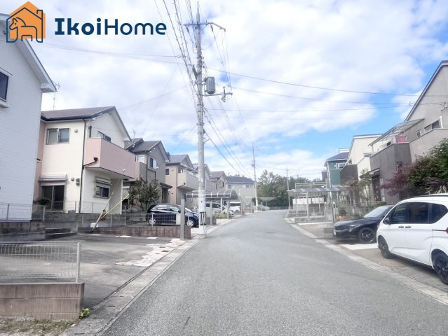 神戸市西区月が丘1丁目　中古戸建の周辺|【ホームページに現地動画掲載中】●年中無休：当日予約可●前面道路ゆったり6ｍで駐車も楽々です♪