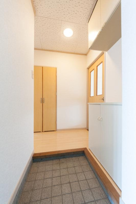 【玄関】 | ボラブール西長住