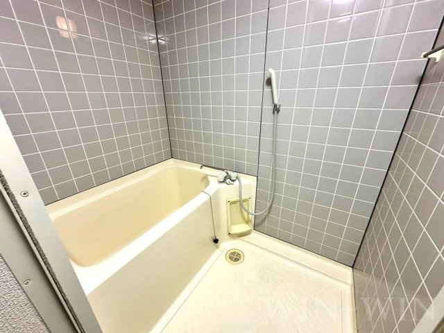 セザンヌ小鷹野 2の浴室|イメージ（同建物内別部屋の写真です）