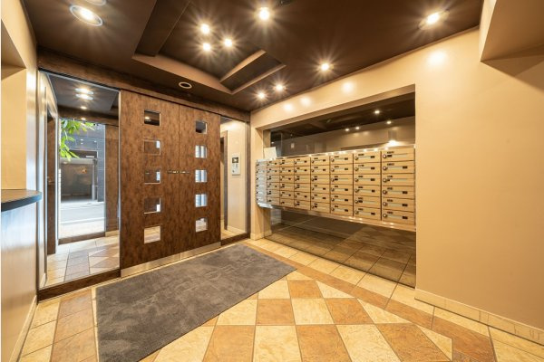 レジディア文京千石のロビー