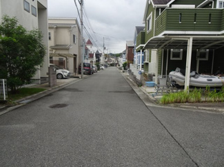 【前面道路含む現地写真】 | 川西市けやき坂5丁目　中古一戸建て