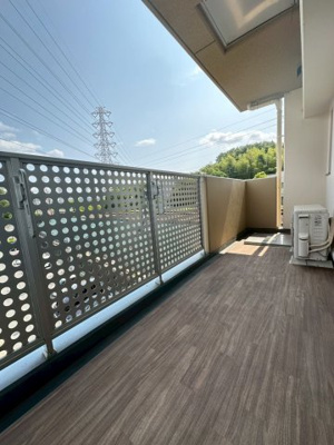 【バルコニー】 | プレアデス千里山田