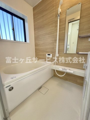 【浴室】 | 静岡市葵区瀬名中央1丁目 中古戸建て | お風呂です