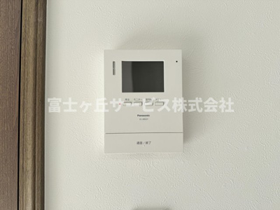 【セキュリティ】 | 静岡市葵区瀬名中央1丁目 中古戸建て | 来客の際、顔が見えて安心です