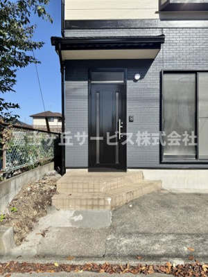 【エントランス】 | 静岡市葵区瀬名中央1丁目 中古戸建て | エントランスです