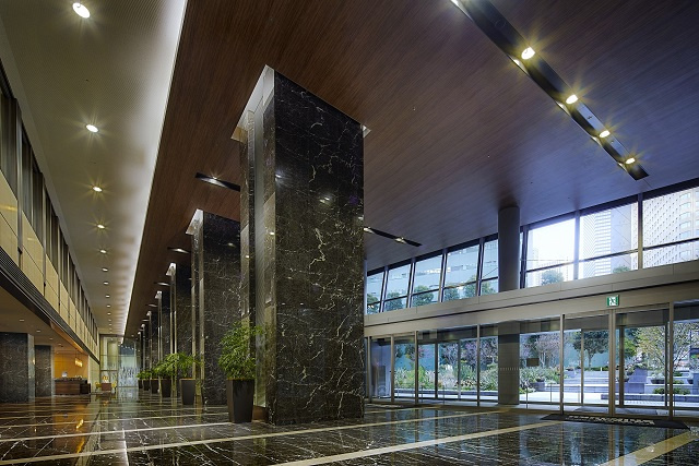 新宿区西新宿６丁目の賃貸マンションのその他|エントランスロビー