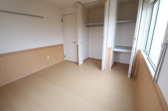 サンモールの寝室