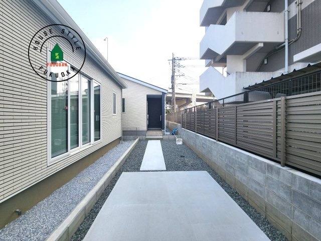 糸島市荻浦3丁目第1-2棟(7号棟)の外観|デザイン性のある外観です。