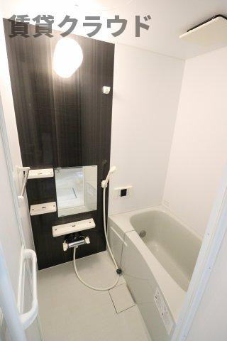 ラポーラ末広町の浴室|ゆったり過ごせるお風呂です