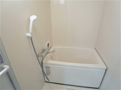 【浴室】 | パル兵庫 | 追い炊き可能の綺麗なバスルーム、シングルレバー交換