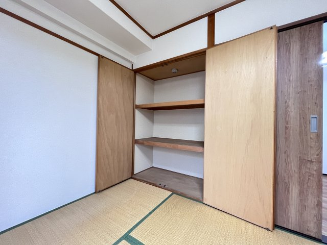 ファミリア87の収納