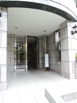 【エントランス】 | 日神パレステージ新宿御苑